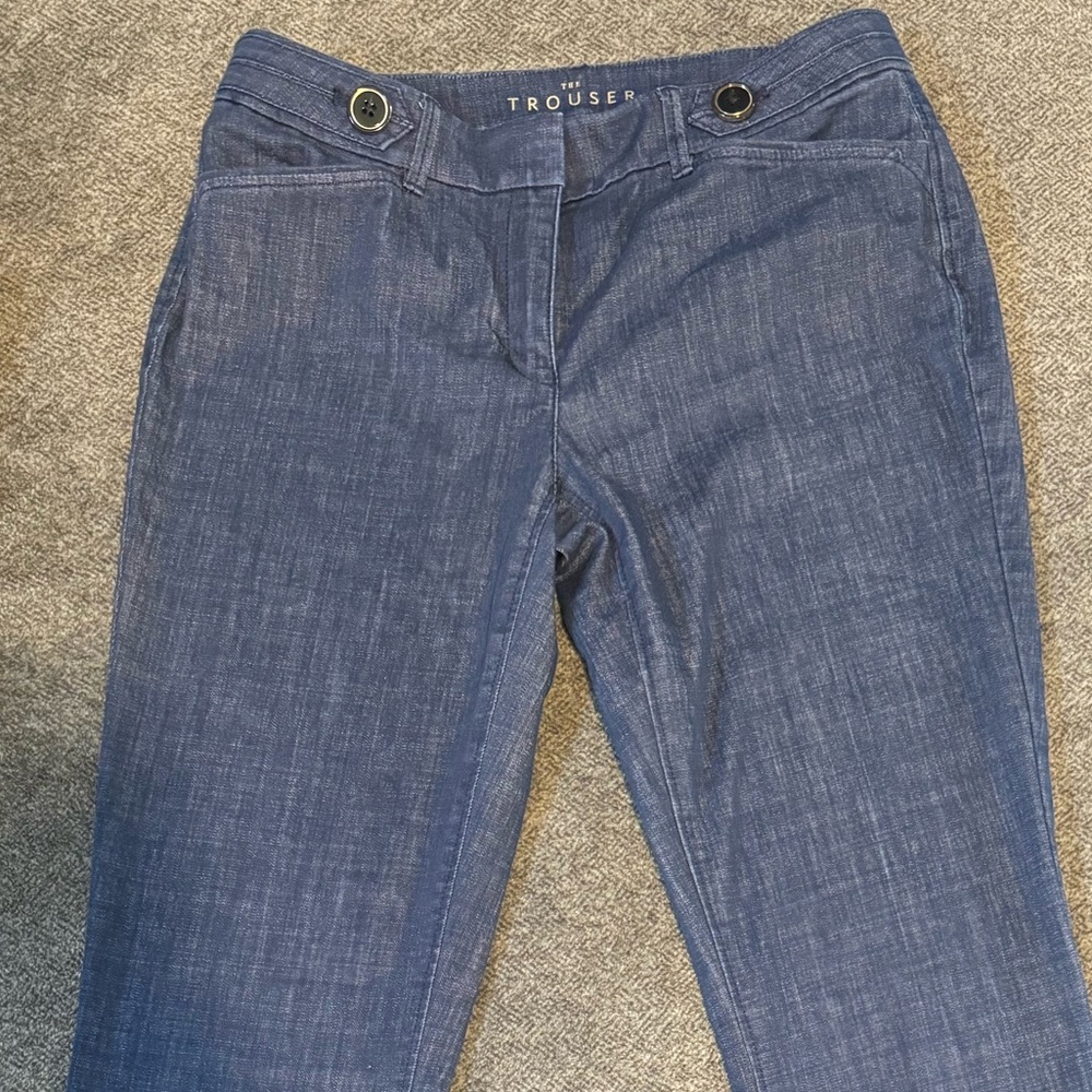 White House Black Market Pants. Like new. Tags removed. Never worn.